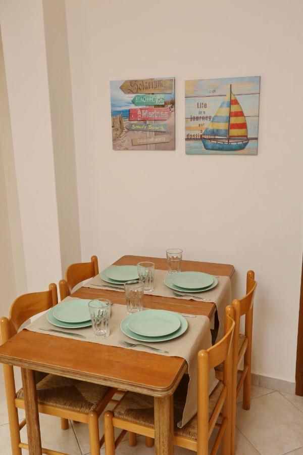 Palia Platia Apartments 페프코초리 외부 사진