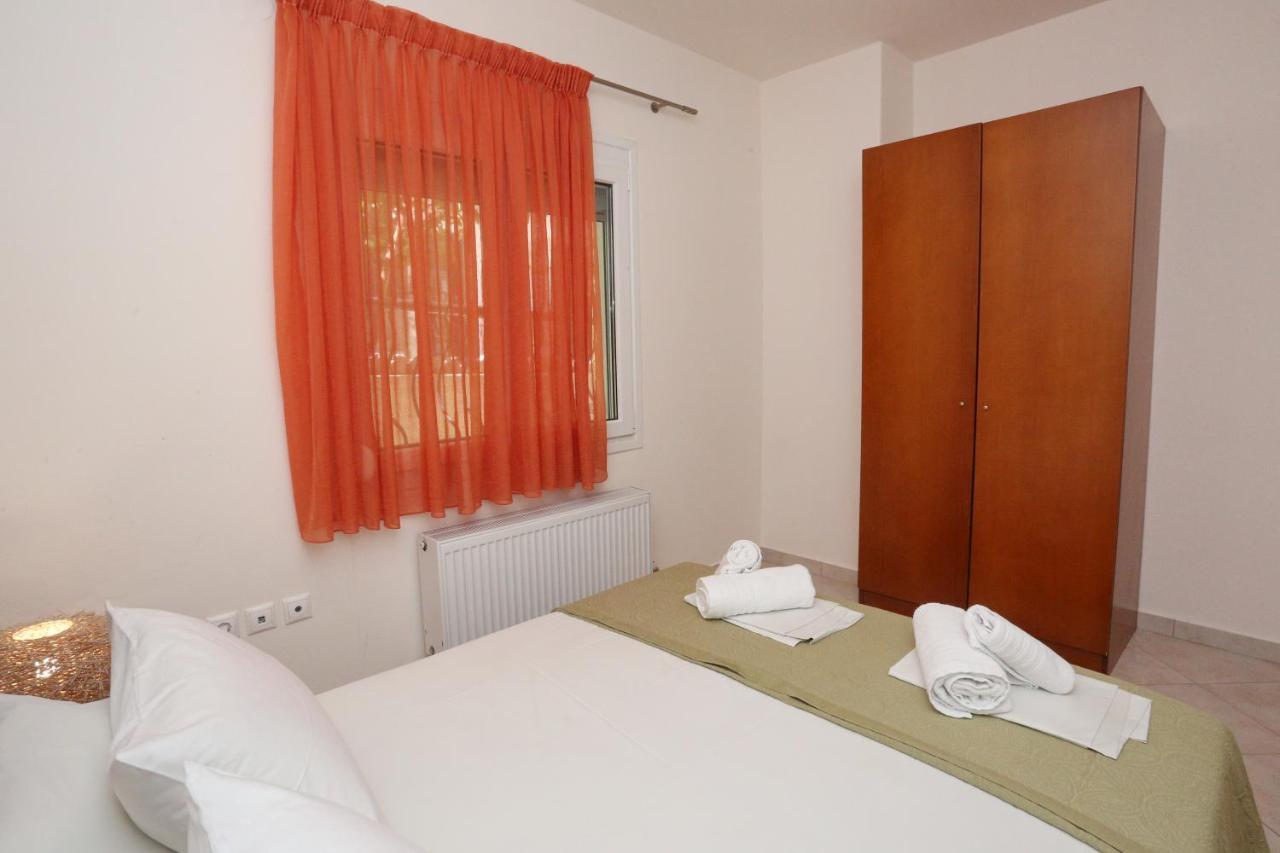 Palia Platia Apartments 페프코초리 외부 사진
