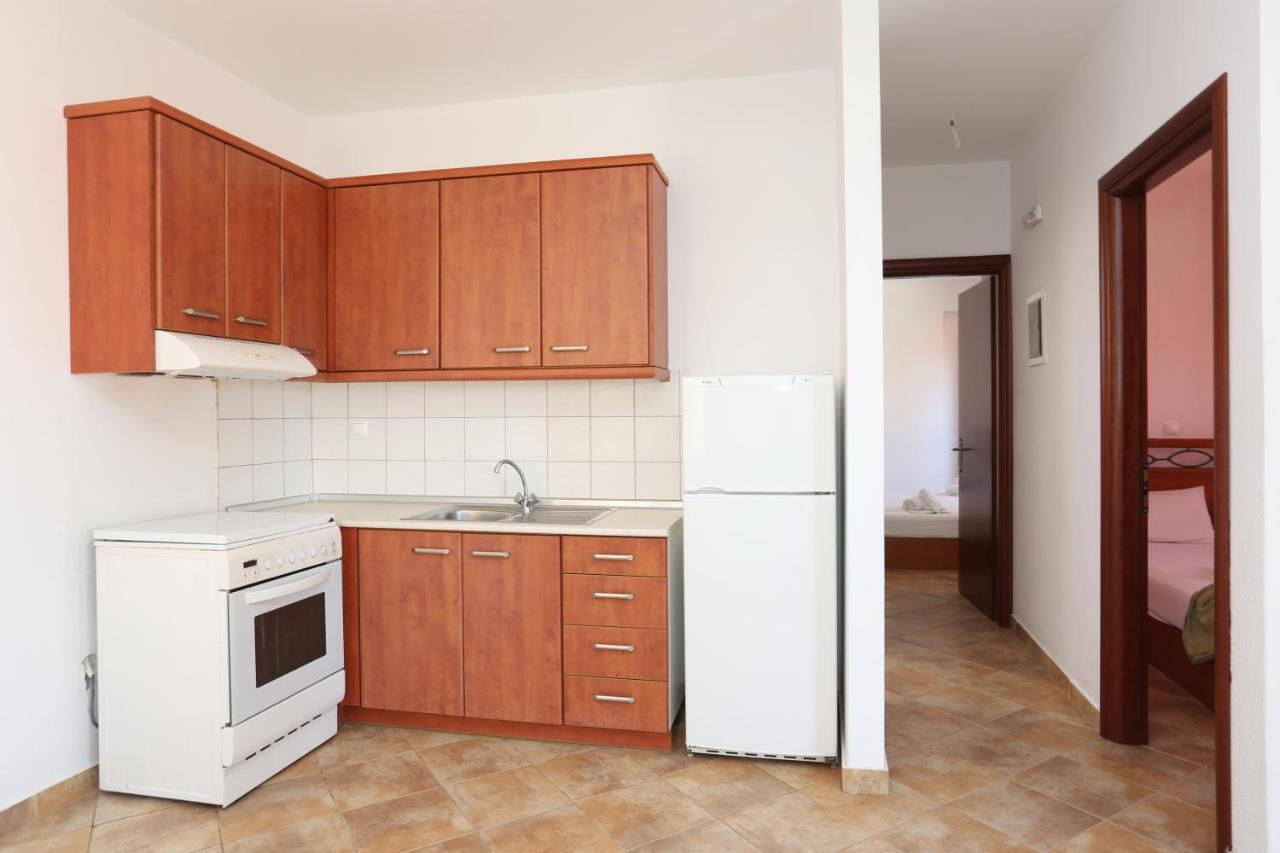 Palia Platia Apartments 페프코초리 외부 사진
