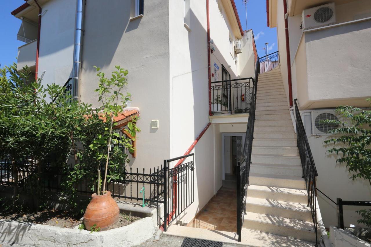Palia Platia Apartments 페프코초리 외부 사진